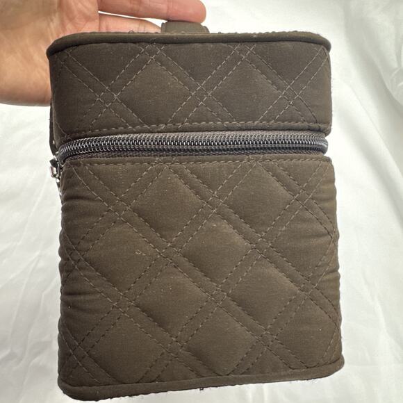 Vera Bradley CHOO CHOO TRAVEL CASE Espresso Color Dark Brown Quilted - Picture 3 of 16
